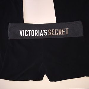 Comfy Victoria’s Secret Yoga Pants, XL Short